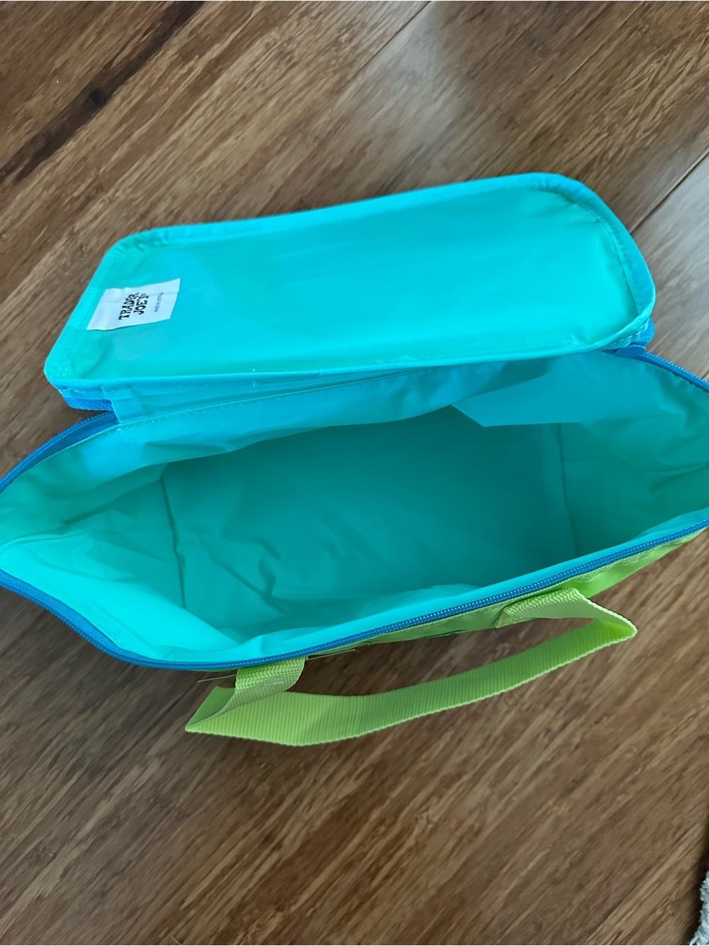 Trader Joe's Mini Insulated Lunch Bag - Lime Green - Picture 6 of 6